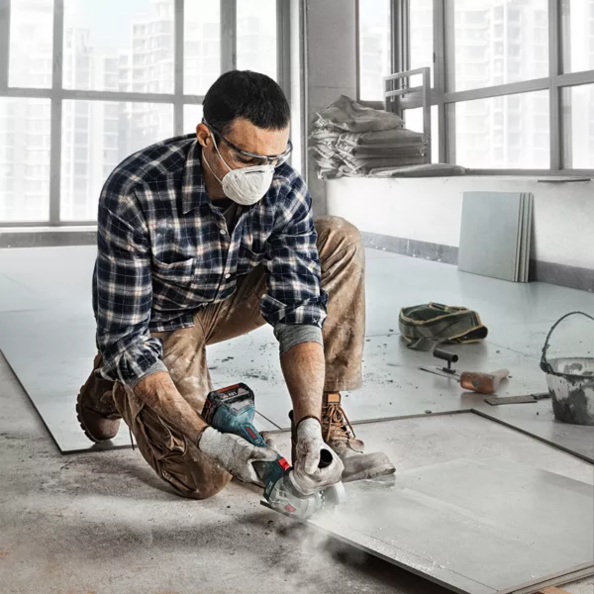 Bosch Cordless Angle Grinder 18V Brushless Kit 06019H9021